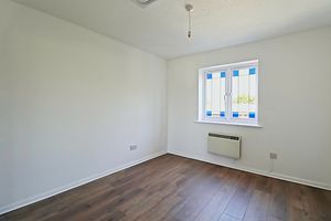 Bedroom- click for photo gallery